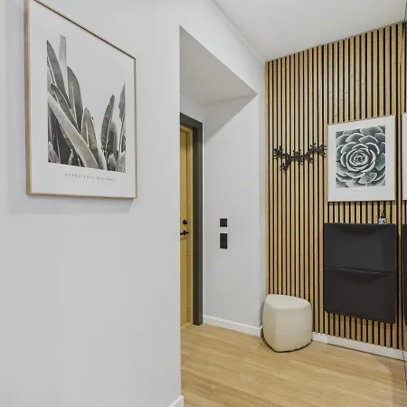 Ground-floor In Old Town